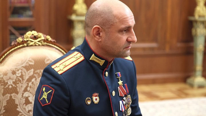 Путин назначил участника программы «Время героев» и Героя ДНР Жогу полпредом в УрФО