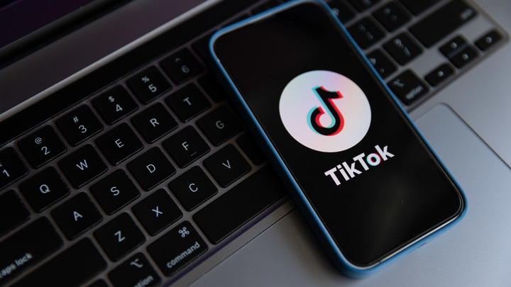 TikTok введет ограничения для детей: какие функции появятся в социальной сети