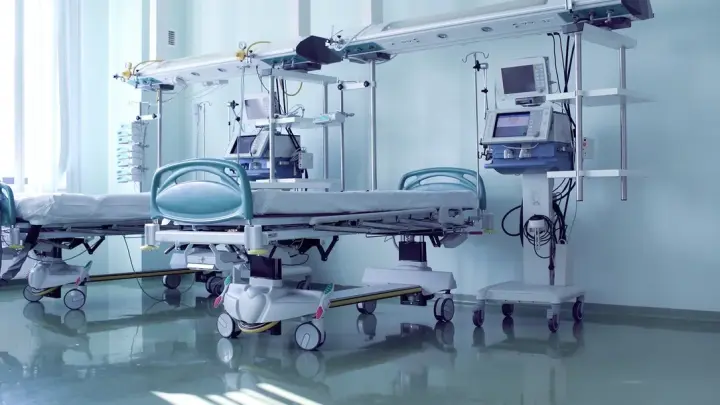 Самодельная взрывчатка? В Подмосковье двое парней подорвались, открыв пакет