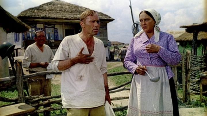 Жители России назвали самых сильных женщин отечественного кинематографа