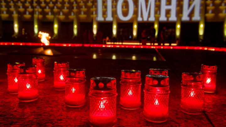 В память о 9-м лыжном батальоне на Ильинском кладбище установили стенды