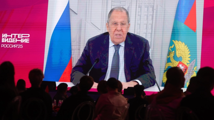 Глава МИД России Сергей Лавров заявил о попытках сорвать Интервидение