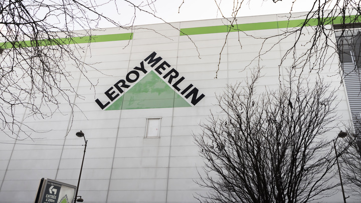 Компания Leroy Merlin продает свои активы в России: что будет с магазинами