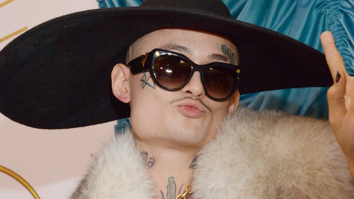 Моргенштерн бьётся за полтинник: Автор песни про Путина о новом суде с рэпером