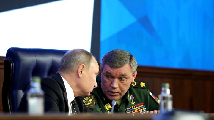 Путин нагрянул в ростовский штаб ВС России, где прошла его встреча с Герасимовым