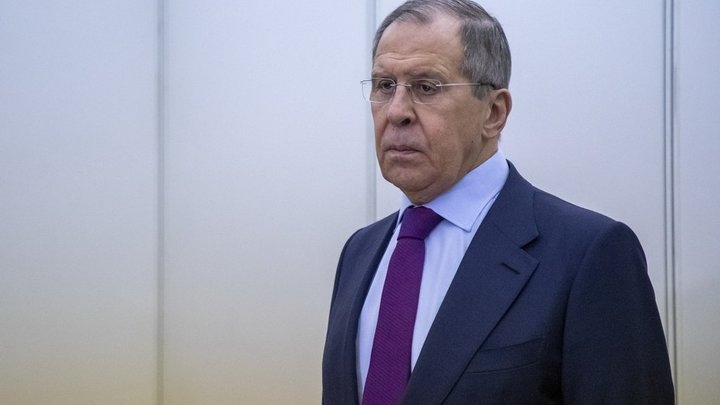 Меньше 10 слов для США: Лавров ёмко ответил американской журналистке об импичменте Трампу