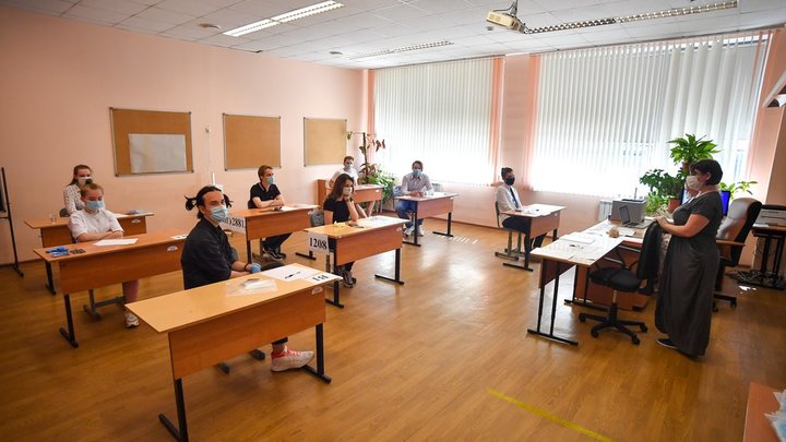 В Ростовской области ученикам разрешили не носить маски в школах