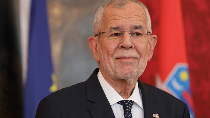 Это коммерческий вопрос: Президент Австрии отказался связывать Северный поток - 2 с Навальным