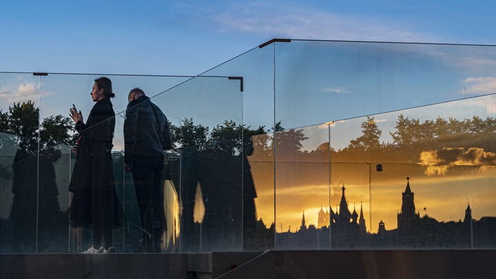 Стала известна причина необычного свечения в Белгороде