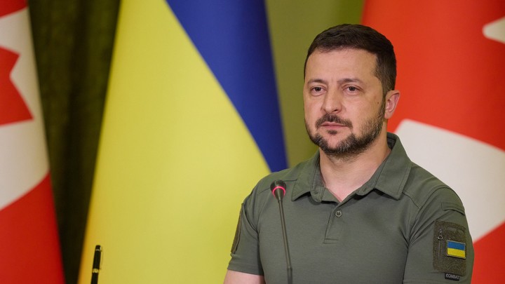 Зеленский упустил шанс на мир из-за давления Британии и США – Энгельгард