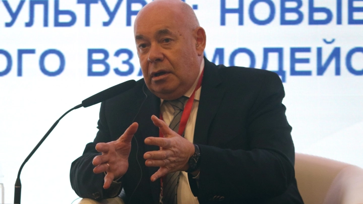 Никакой коллективной амнистии: Швыдкой прямо ответил на вопрос о сбежавших из России артистах