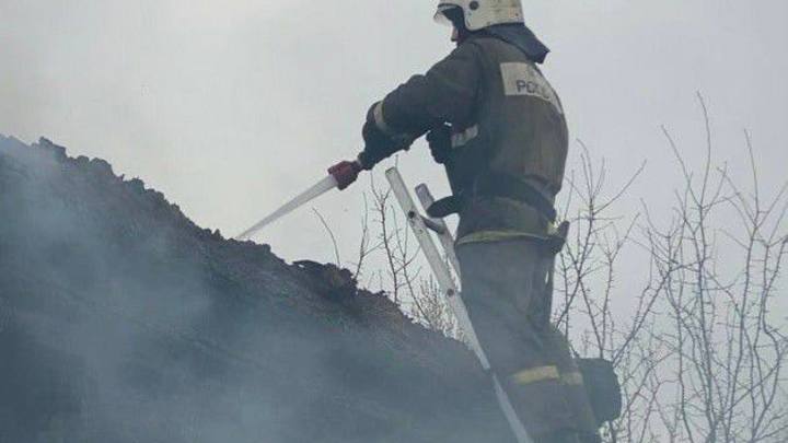 В Ковровском районе на пожаре деревянного дома погиб 72-летний мужчина