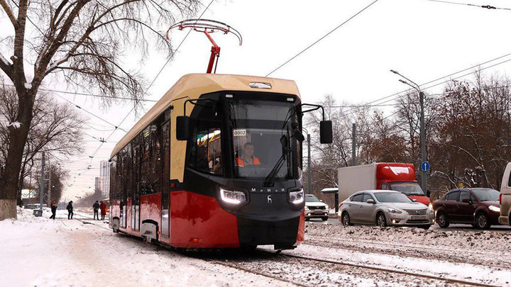 В Новгороде начали тестировать первый русско-белорусский трамвай Минин