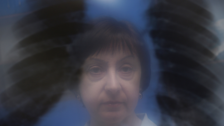 День пульмонолога 2023: поздравления в стихах и прозе