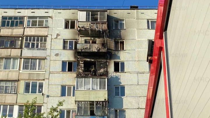 В Коврове на пожаре в квартире многоэтажки пострадали женщина и ребёнок