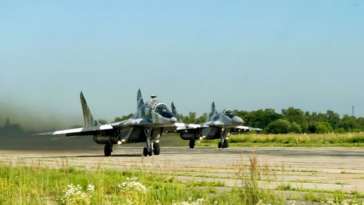 США отказались снабжать ВСУ авиацией