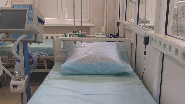 В больнице Челябинска скончался мужчина, зарезавший девятилетнюю девочку
