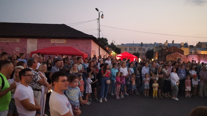 Во Владимире парковка на улице Спасской стала бесплатной