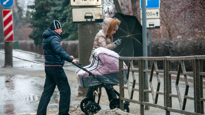В Кургане семьи начали получать новые выплаты единого пособия