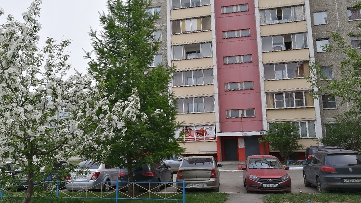 Мэрия Челябинска сделал подарок матери-одиночке, которую выселяют из дома