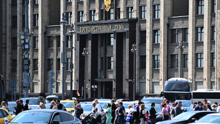 В результате продолжительной болезни скончался 60-летний сенатор от Тульской области Игорь Панченко