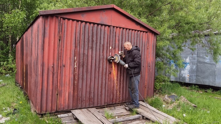 В Майской Горке Архангельска начался тотальный снос гаражей и сараев