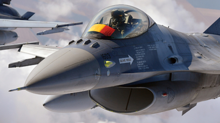 ВСУ планируют вооружиться истребителями F-16 к весне 2024-го года