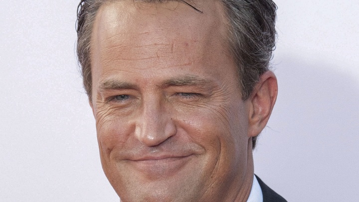 От чего на самом деле умер Мэттью Перри: коллеги актера упомянули таблетки