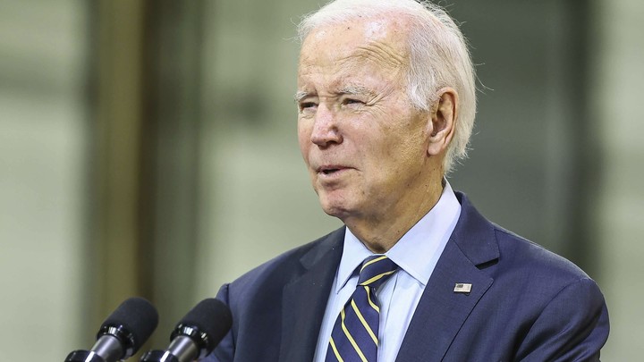 В США ищут отправителей конвертов с порошком фентанила по стране: Сообщается о точечной атаке