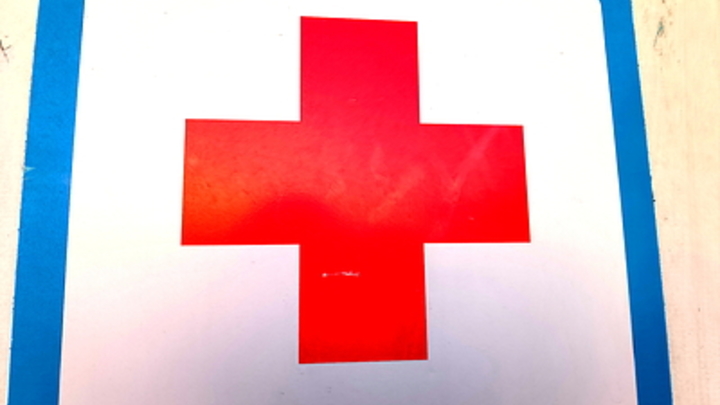 Умер актер из сериалов Острые козырьки и Шерлок Холмс Тим Вудворд