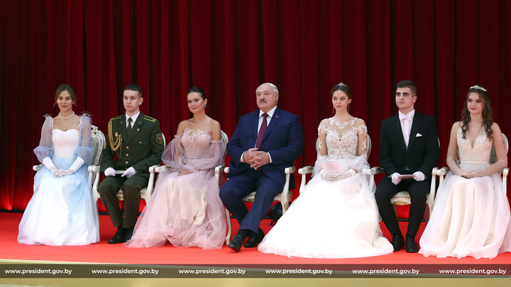 Лукашенко рассказал о впечатлительности президента Казахстана