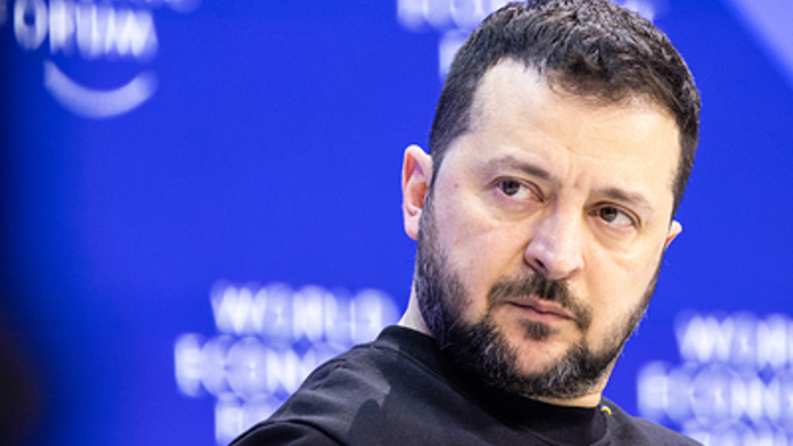 Офис Зеленского посчитал нужным опубликовать справку о его огромных доходах