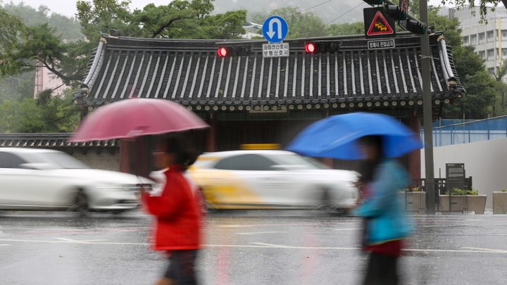 Заснул на мгновение: Раскрыты подробности загадочного тарана у посольства России в Сеуле