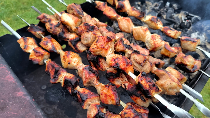 Какой шашлык поможет сбросить вес: самый лучший маринад для мяса и фигуры