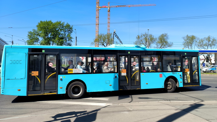 В Северодвинск из Набережных Челнов доставили новые автобусы