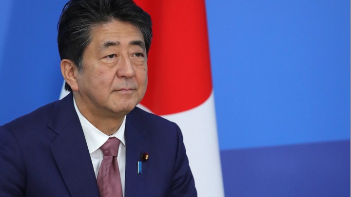 Расстрел Синдзо Абэ: Участие США - одна из первых версий
