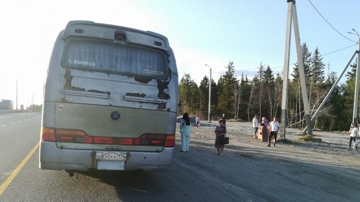 В Челябинской области пьяный водитель вел переполненный автобус