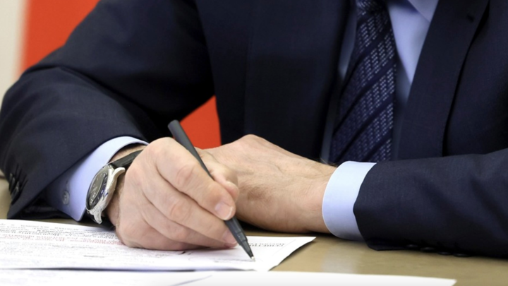 По указу Путина: Почётные звания генералов присвоены 67 офицерам