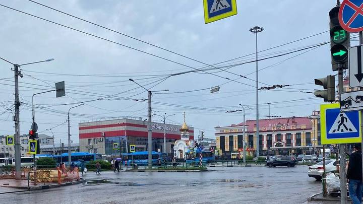 В Новокузнецке восстановлено движение на развязке рядом с Привокзальной площадью