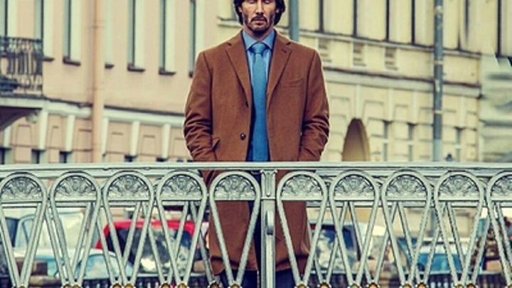 Конфеты-бараночки: Актёр Киану Ривз стал героем ролика о русском чаепитии