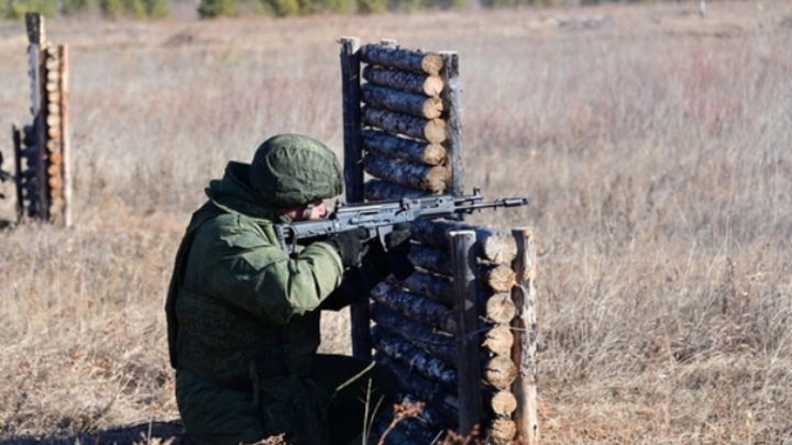 Мобилизованные проходят интенсивный курс на военном полигоне в Забайкалье