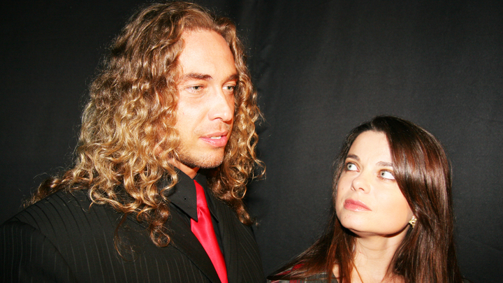 После скандала стриптиз Тарзана подорожал. Но заказывать никто не спешит: Какой страшный...