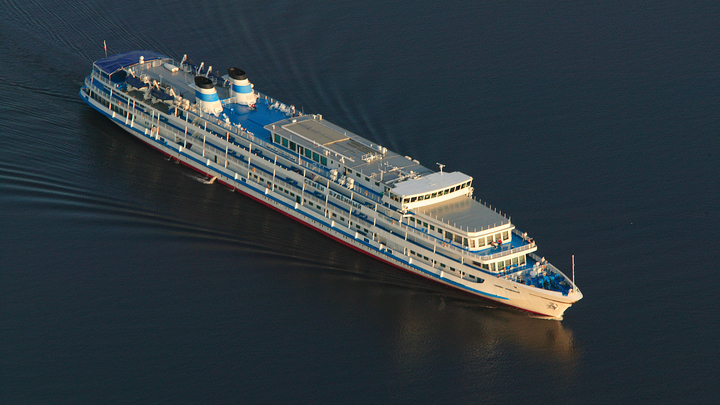 Следующим летом возможен запуск круизов в Крым через Бердянск