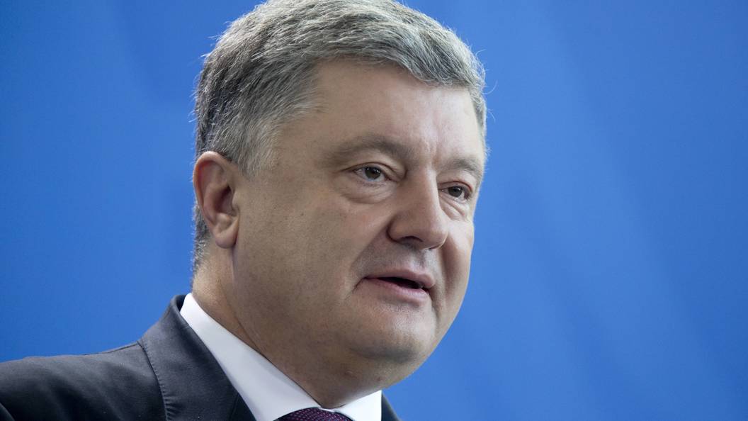Порошенко требует от Вселенского Патриарха принять участие в захвате Русской Церкви Порошенко требует от Вселенского Патриарха принять участие в захвате Русской Церкви