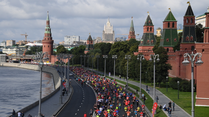 Анна Викулова из Новосибирска выиграла Московский полумарафон и установила рекорд