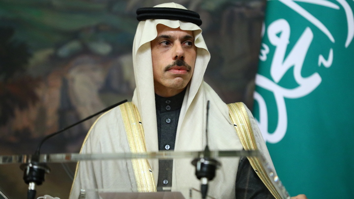 США идут вразнос и теряют Саудовскую Аравию