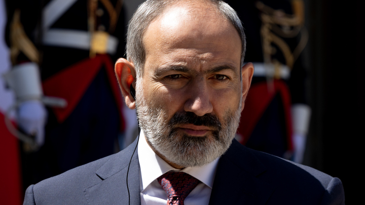 Армянским депутатам поставили ультиматум: Родители погибших бойцов гонят Пашиняна в отставку