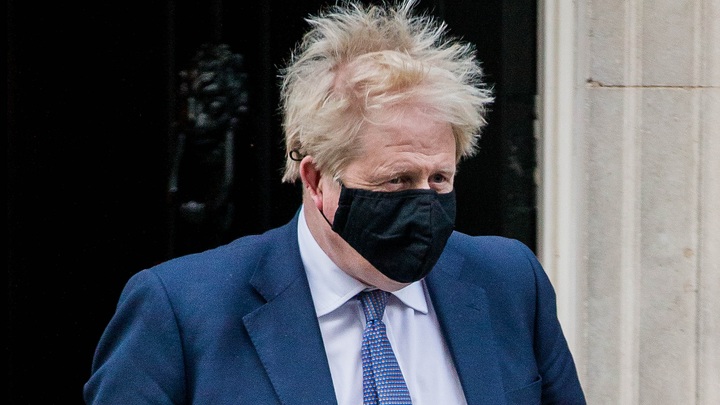 Обернётся катастрофой: Премьер Британии решил попугать Россией, но забыл про внешний вид