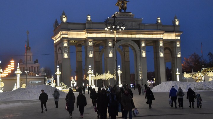 Футбол с роботом и горки как в ракете: Юным почемучкам придумали спецмаршрут по ВДНХ