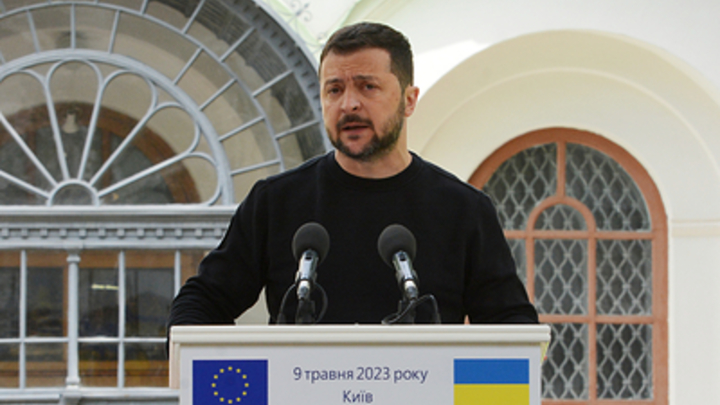 Немецкий журналист Вебер раскритиковал Зеленского за слова об условиях мира на Украине